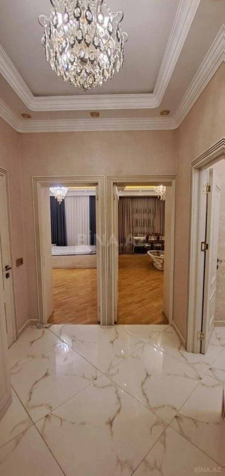 Kirayə verilir 2 otaqlı mənzil 70 m²