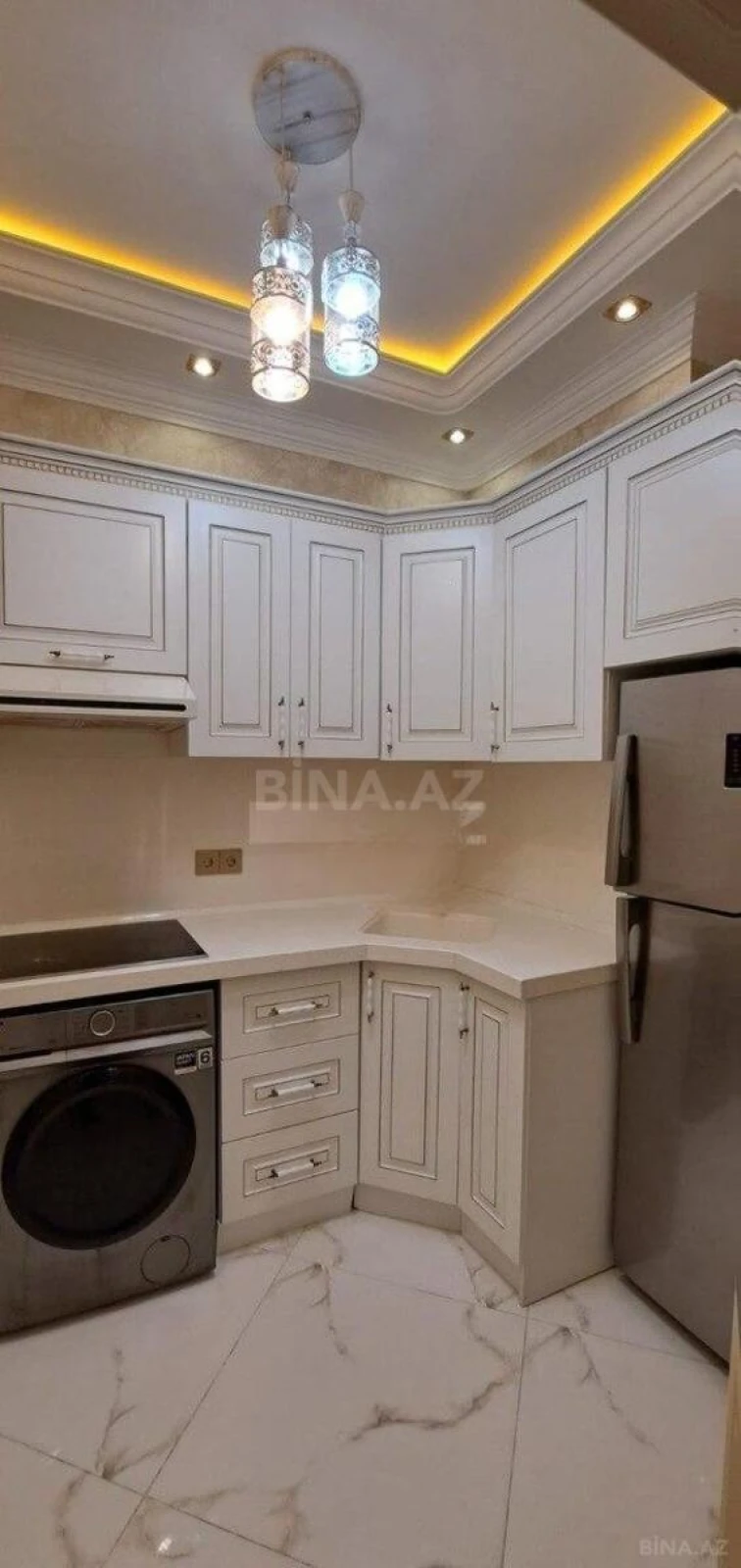 Kirayə verilir 2 otaqlı mənzil 70 m²