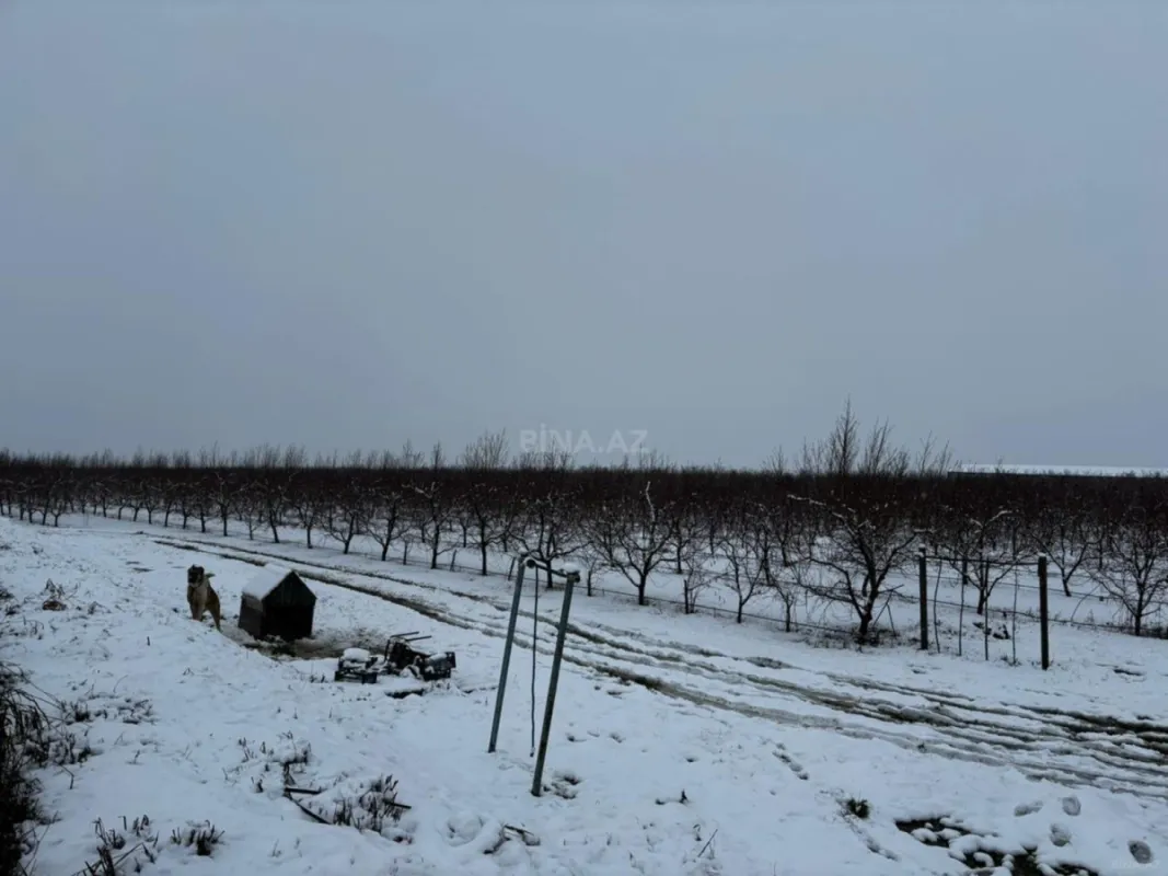 Satılır torpaq sahəsi 1400 m²