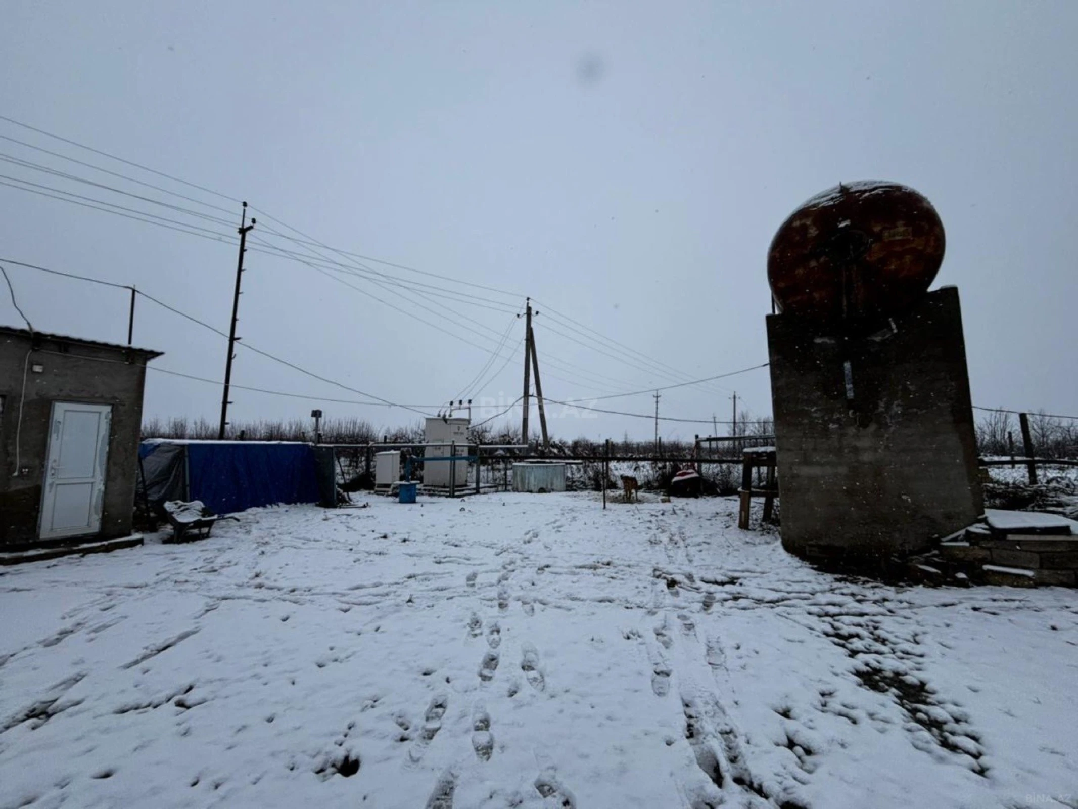 Satılır torpaq sahəsi 1400 m²