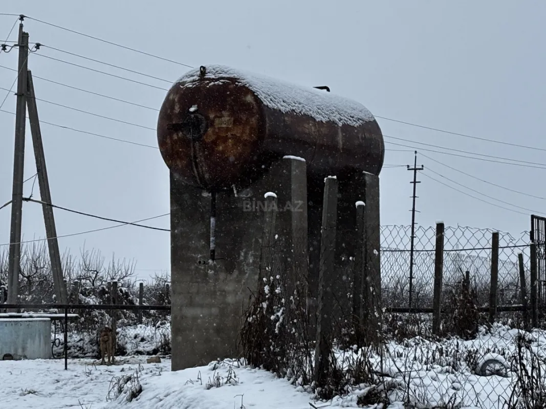 Satılır torpaq sahəsi 1400 m²