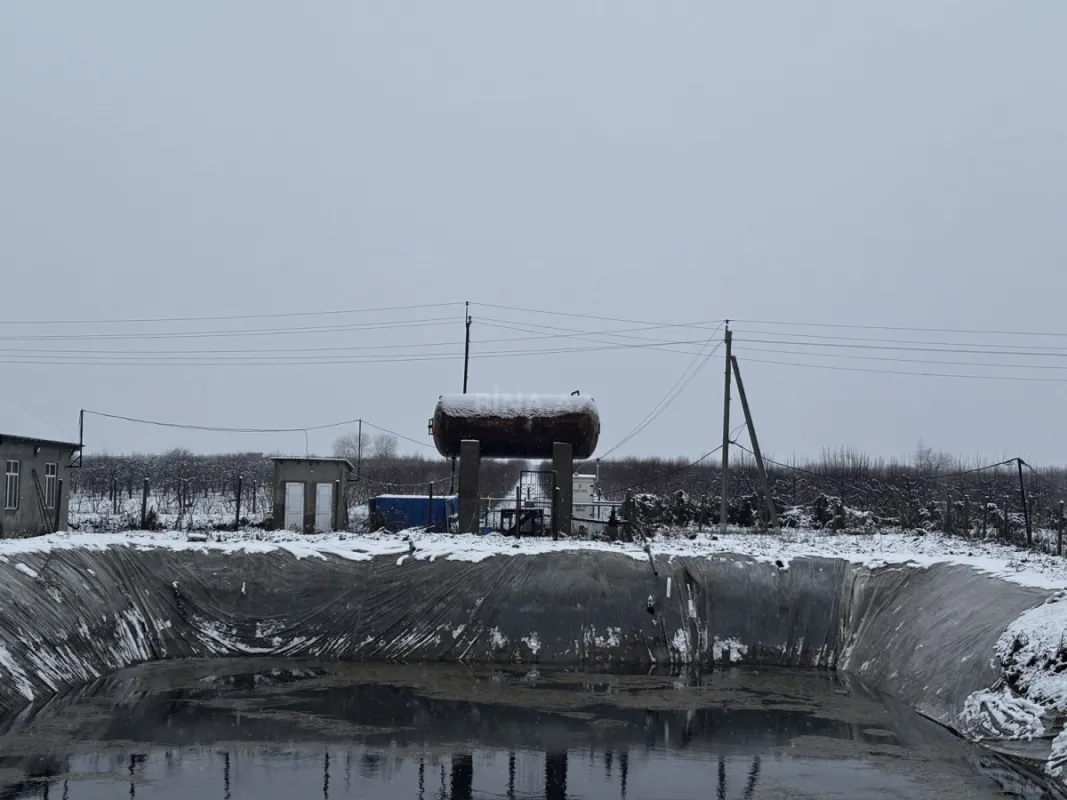 Satılır torpaq sahəsi 1400 m²