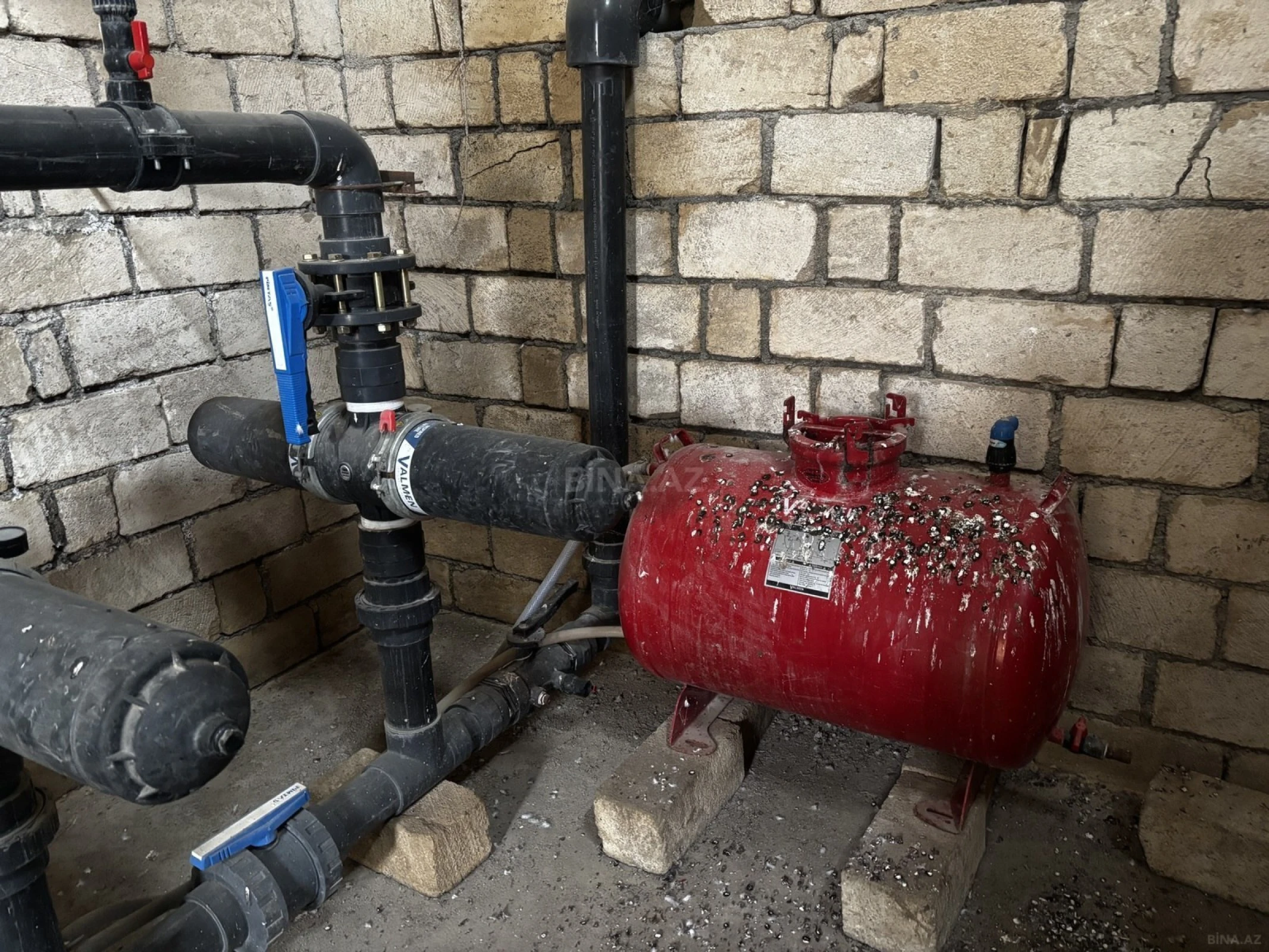 Satılır torpaq sahəsi 1400 m²