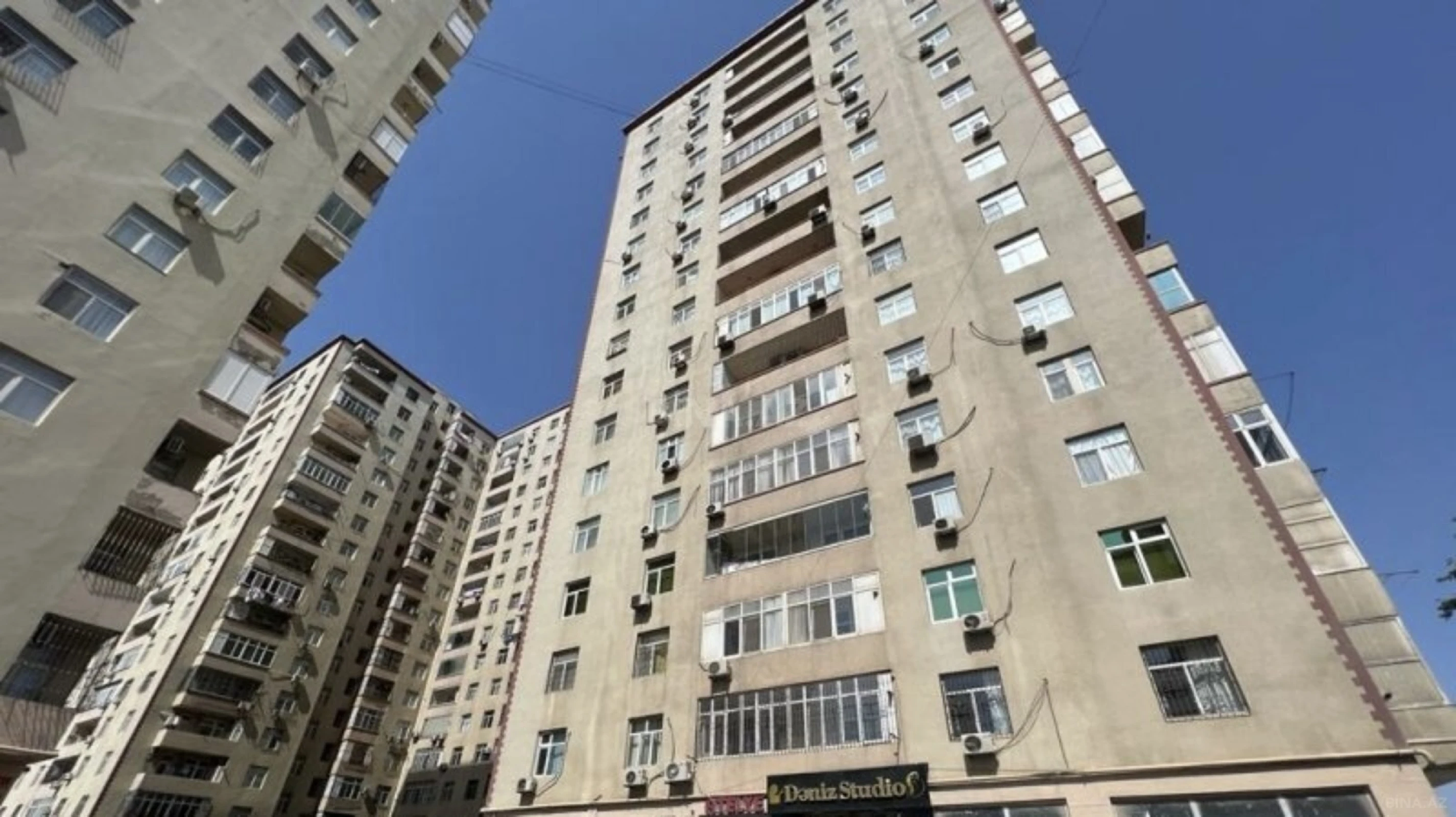 Satılır 2 otaqlı mənzil 90 m²