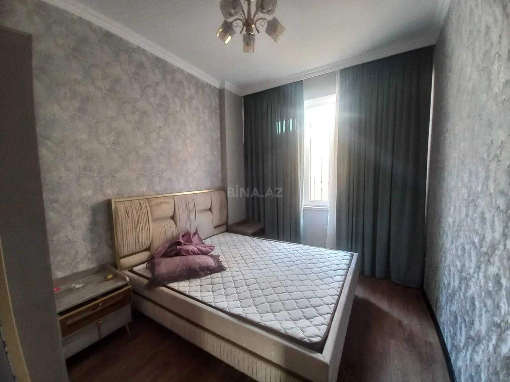 Satılır 2 otaqlı mənzil 62 m²