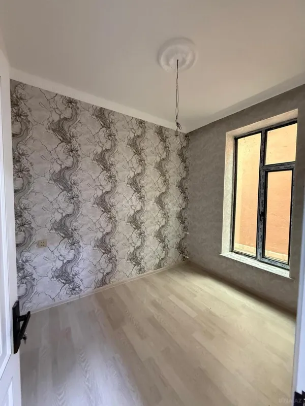 Satılır 5 otaqlı həyət evi 120 m²