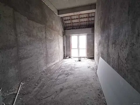 Satılır 3 otaqlı mənzil 125 m²