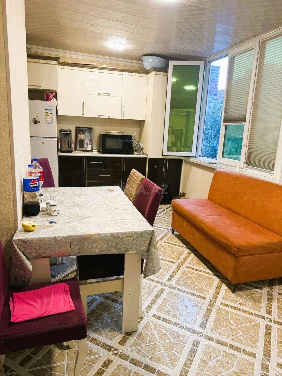 Kirayə verilir 4 otaqlı mənzil 130 m²