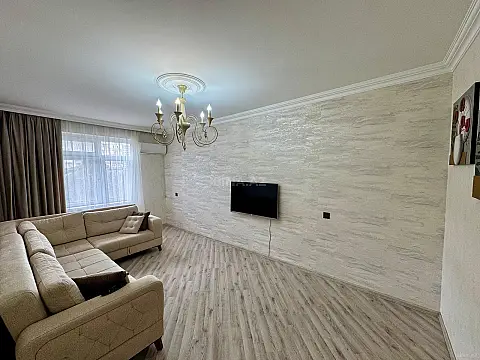 Satılır 3 otaqlı mənzil 85 m²
