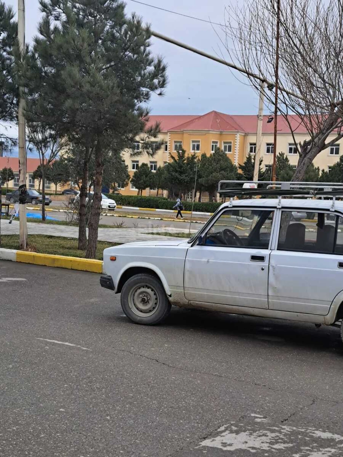 Kirayə verilir 3 otaqlı mənzil 74 m²