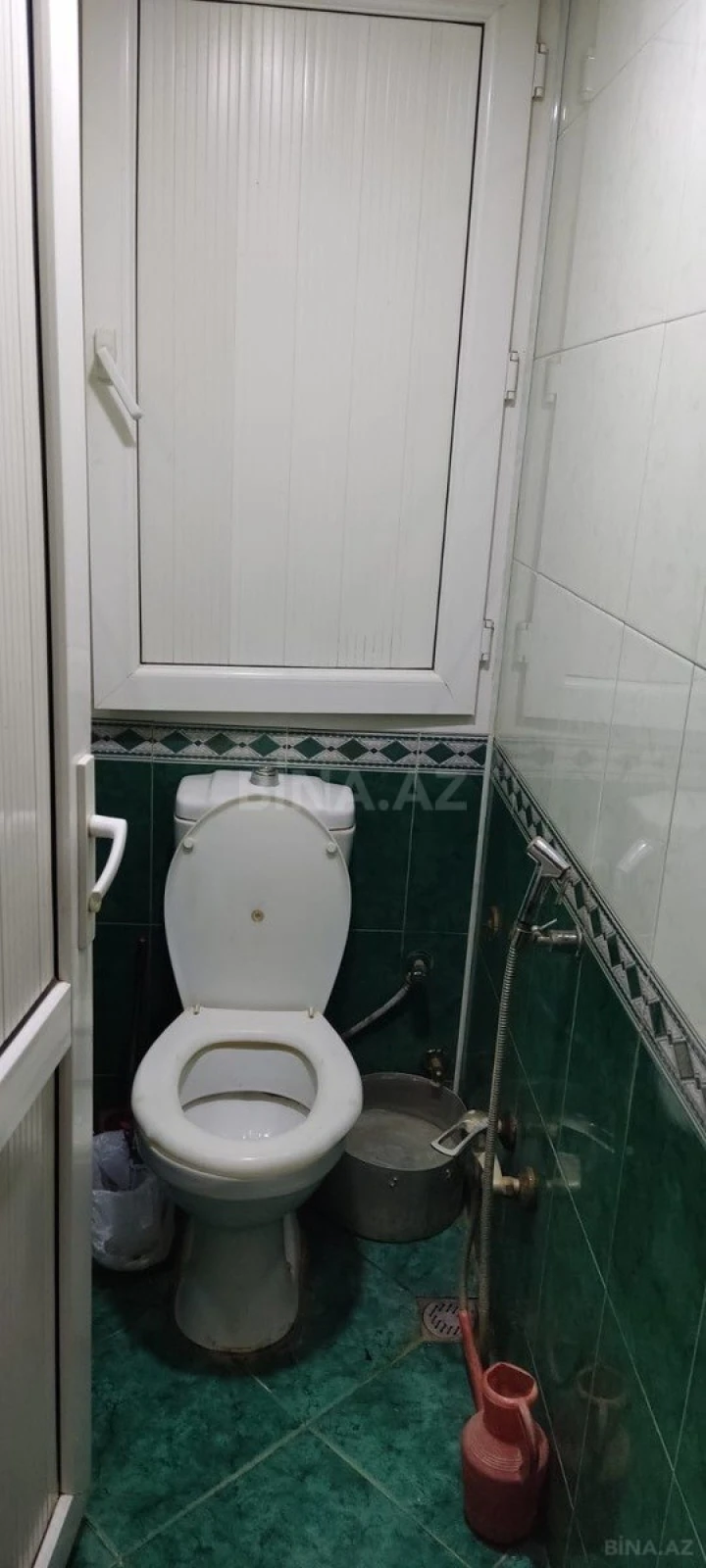 Satılır 5 otaqlı mənzil 120 m²