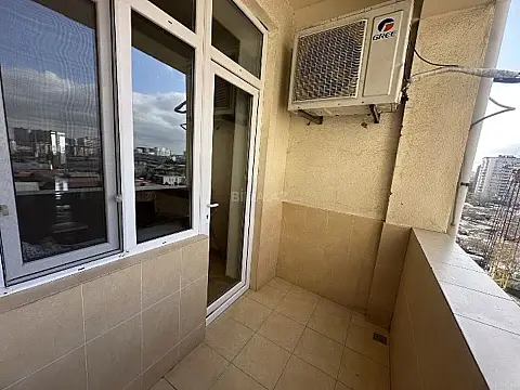Satılır 3 otaqlı mənzil 120 m²