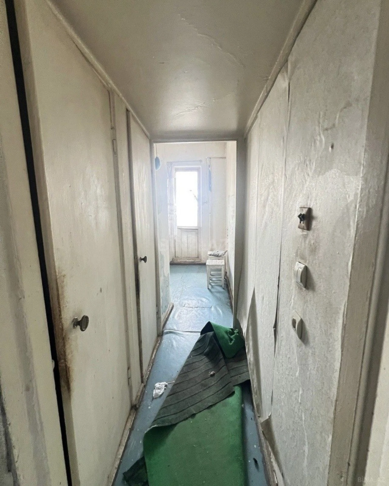 Satılır 4 otaqlı mənzil 100 m²