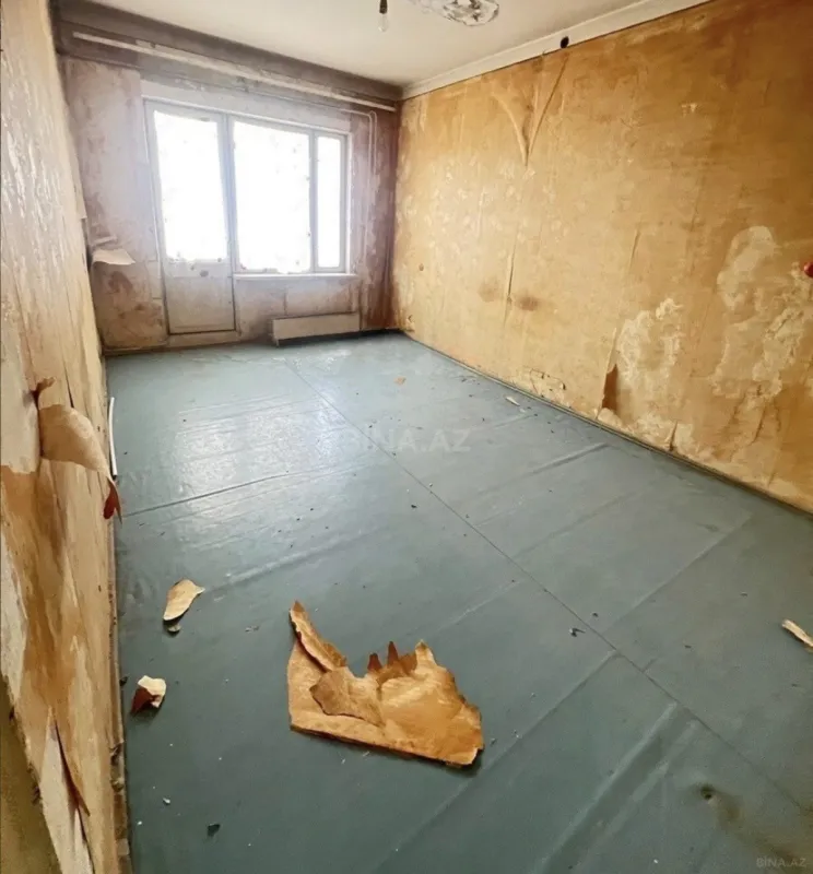 Satılır 4 otaqlı mənzil 100 m²