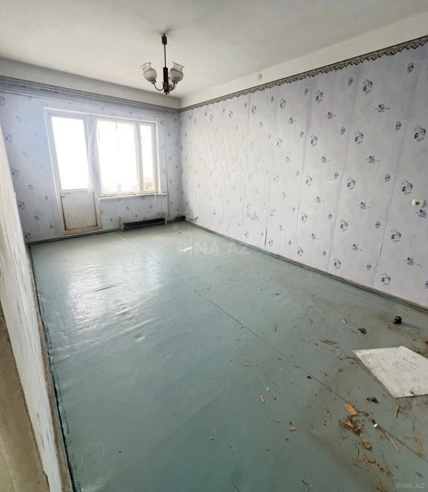 Satılır 4 otaqlı mənzil 100 m²