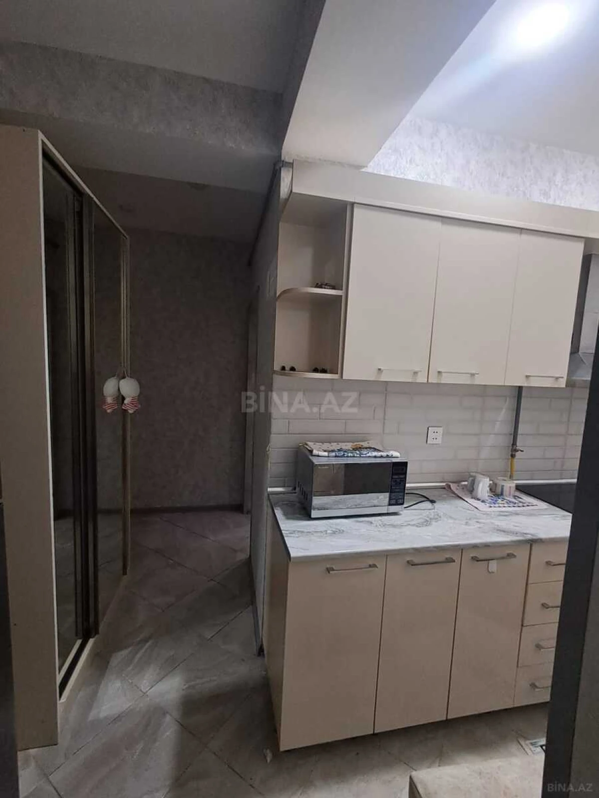Satılır 2 otaqlı mənzil 55 m²