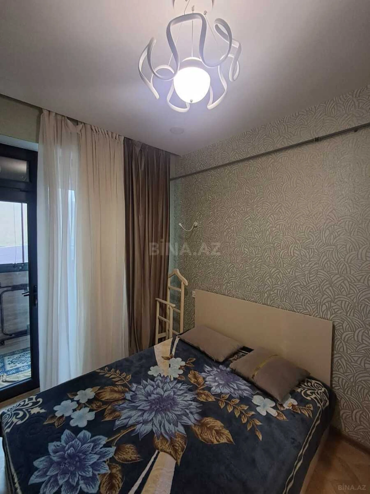 Satılır 2 otaqlı mənzil 55 m²