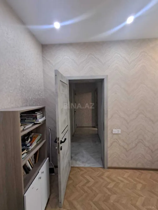 Satılır 2 otaqlı mənzil 55 m²