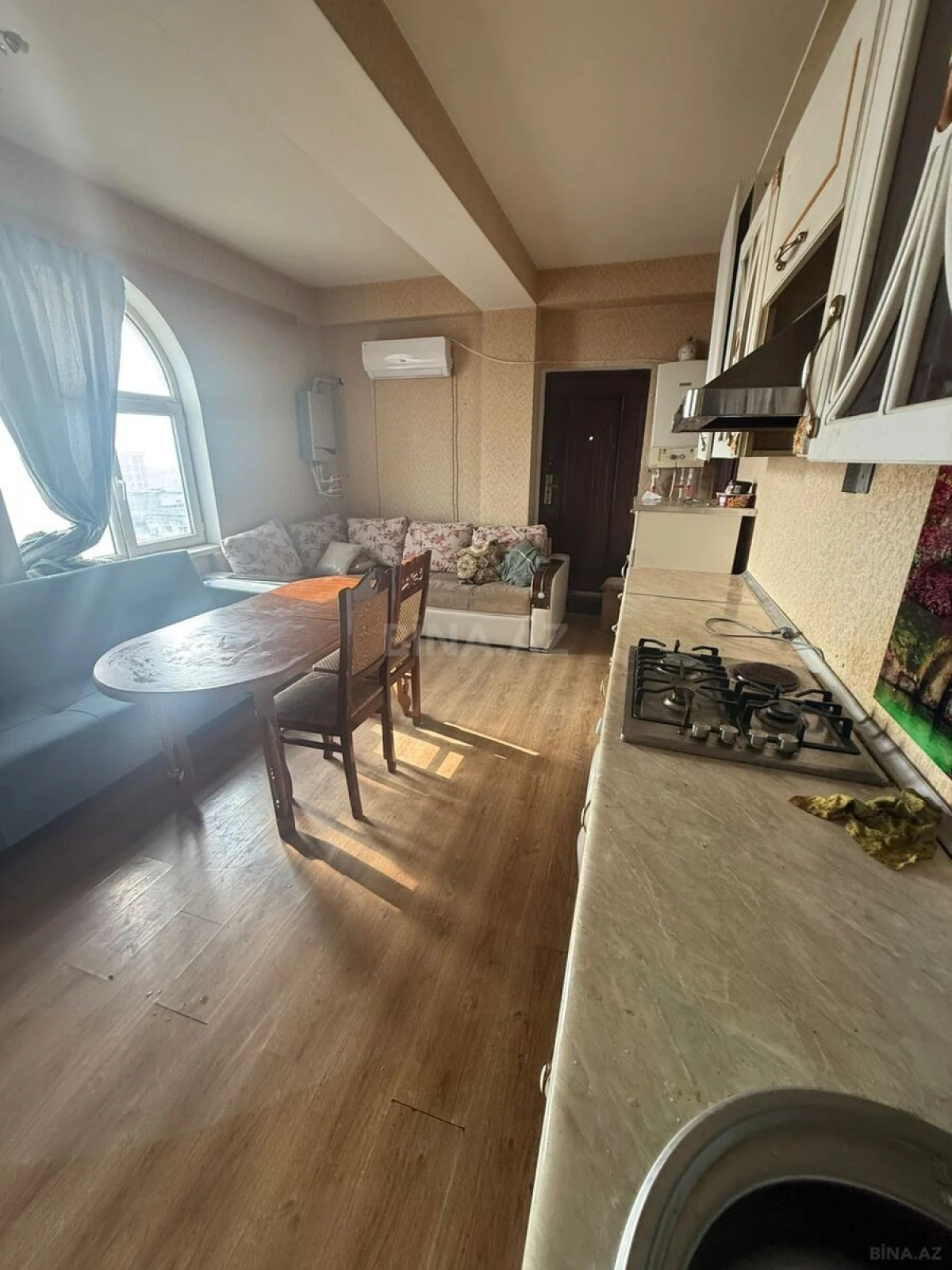 Kirayə verilir 2 otaqlı mənzil 60 m²