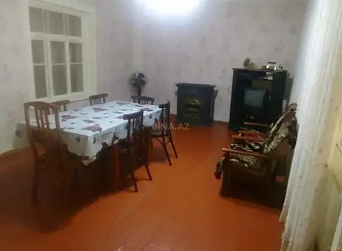 Satılır 5 otaqlı həyət evi 140 m²