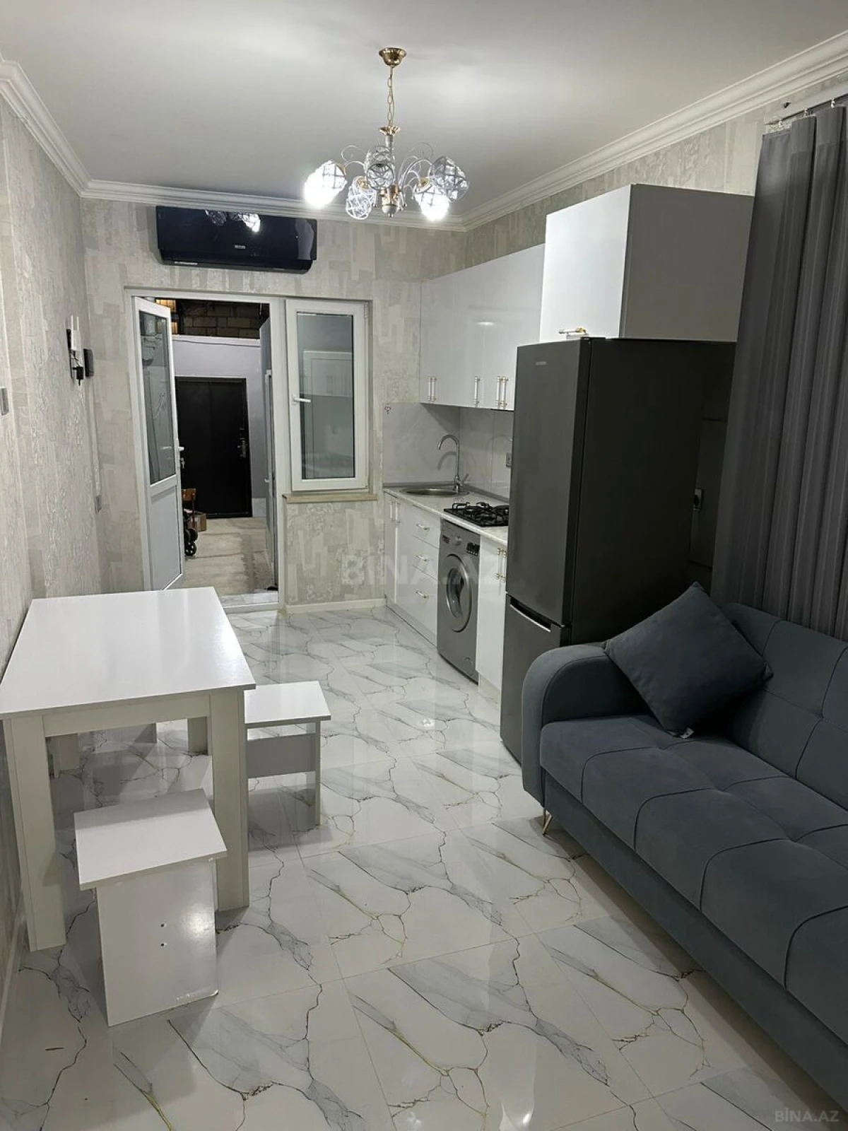 Kirayə verilir 2 otaqlı həyət evi 50 m²