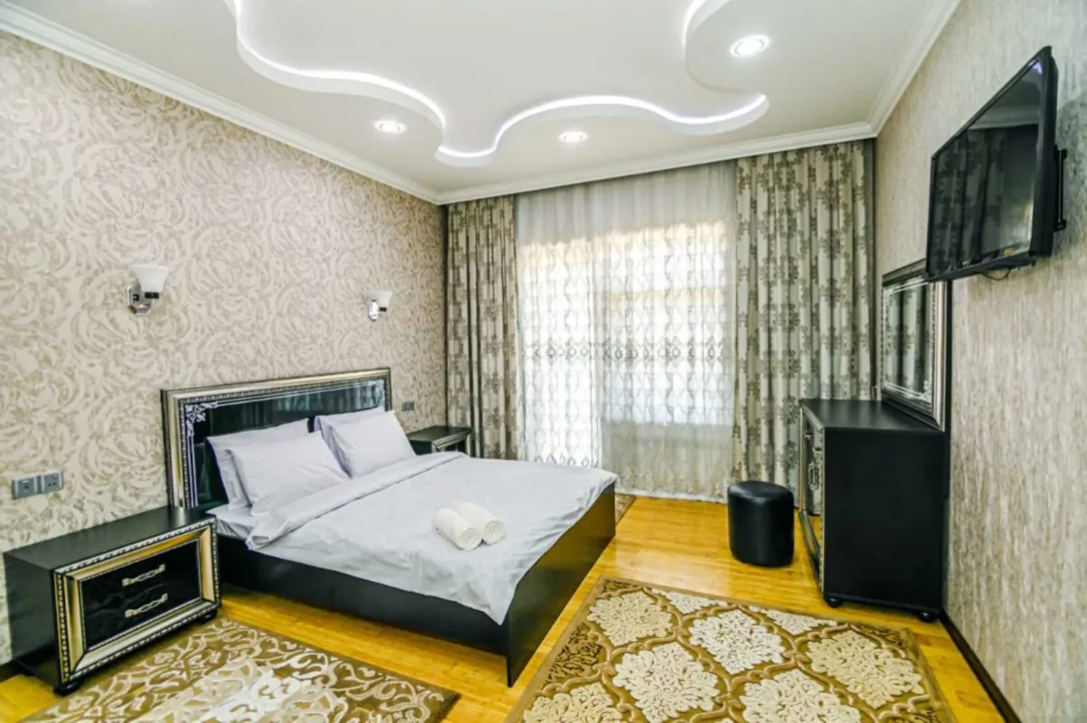 Kirayə verilir 3 otaqlı mənzil 170 m²
