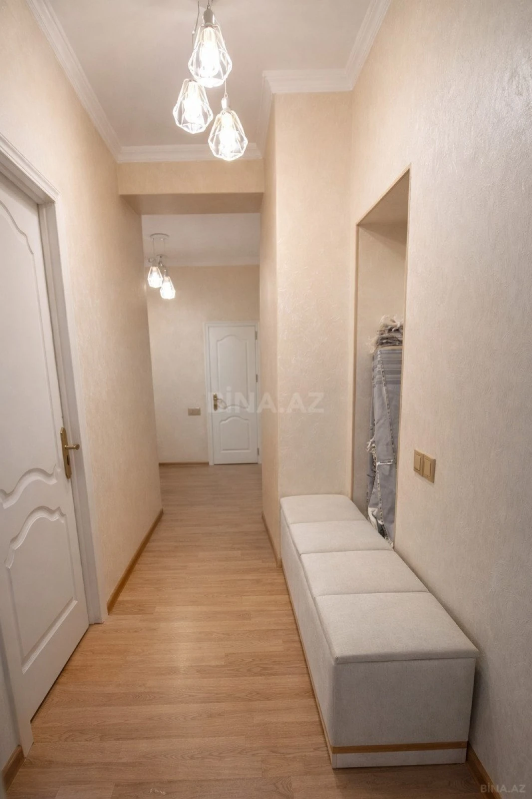 Satılır 3 otaqlı mənzil 90 m²