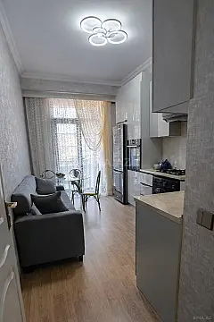 Satılır 3 otaqlı mənzil 90 m²