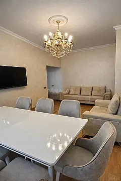 Satılır 3 otaqlı mənzil 90 m²