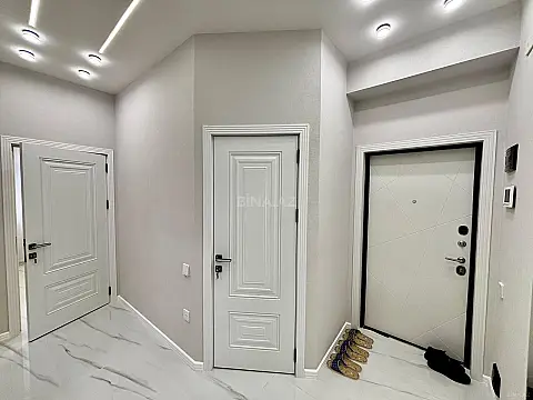 Satılır 2 otaqlı mənzil 70 m²