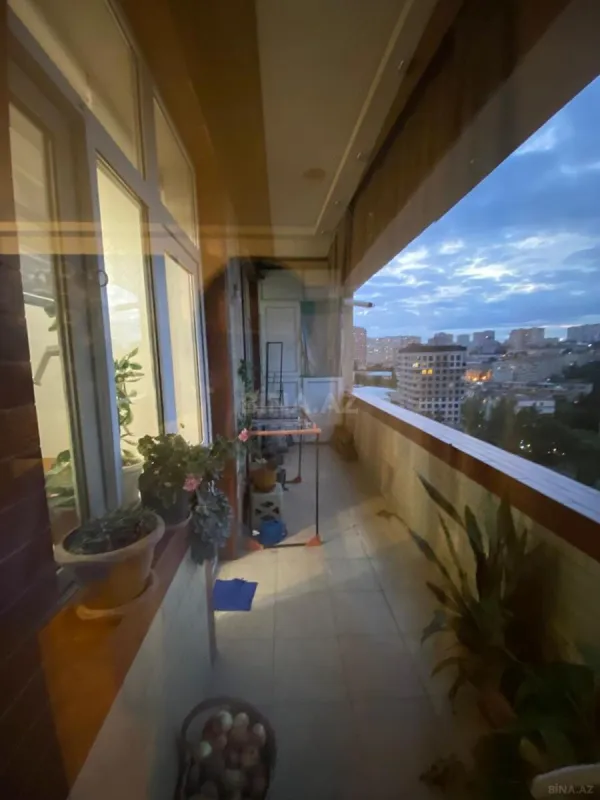 Satılır 2 otaqlı mənzil 75 m²