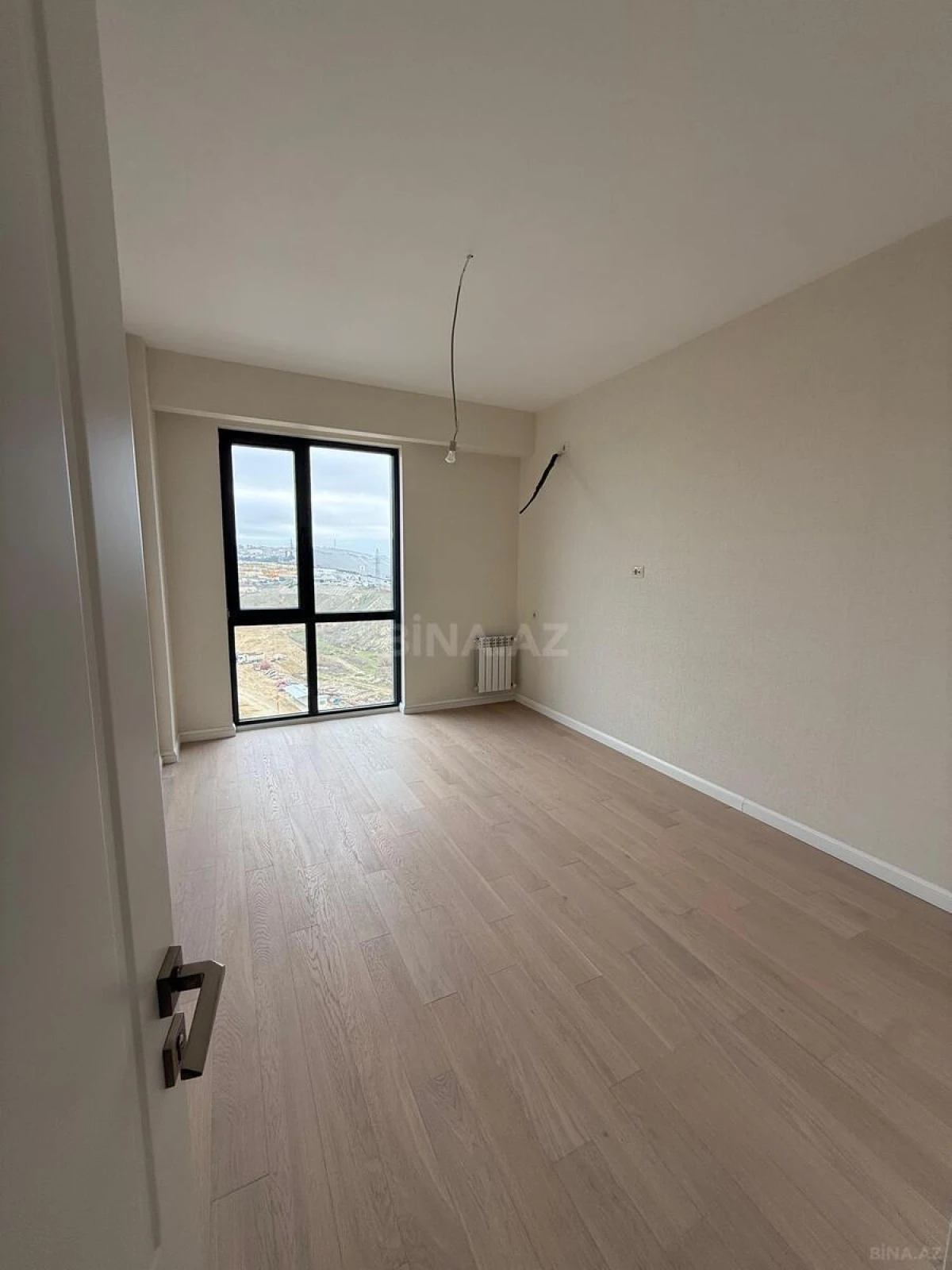 Satılır 3 otaqlı mənzil 71 m²