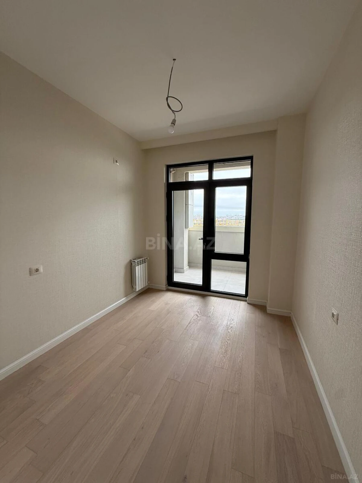 Satılır 3 otaqlı mənzil 71 m²