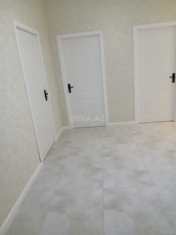 Kirayə verilir 3 otaqlı mənzil 114 m²