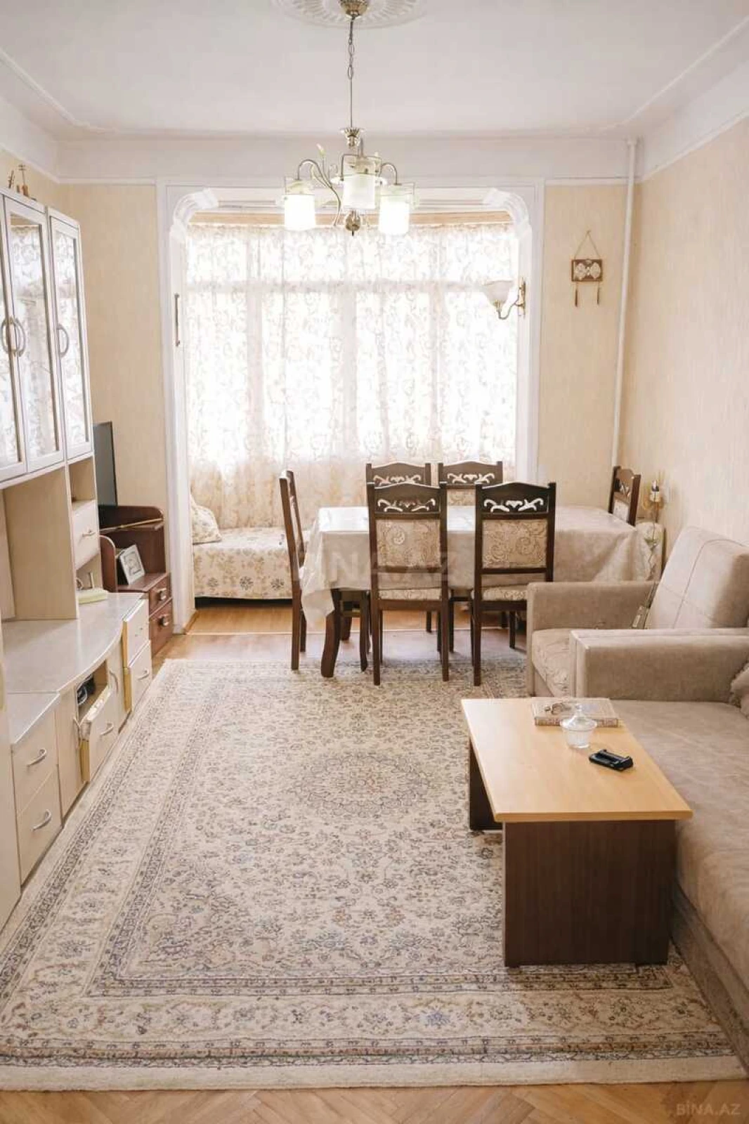Satılır 2 otaqlı mənzil 65 m²