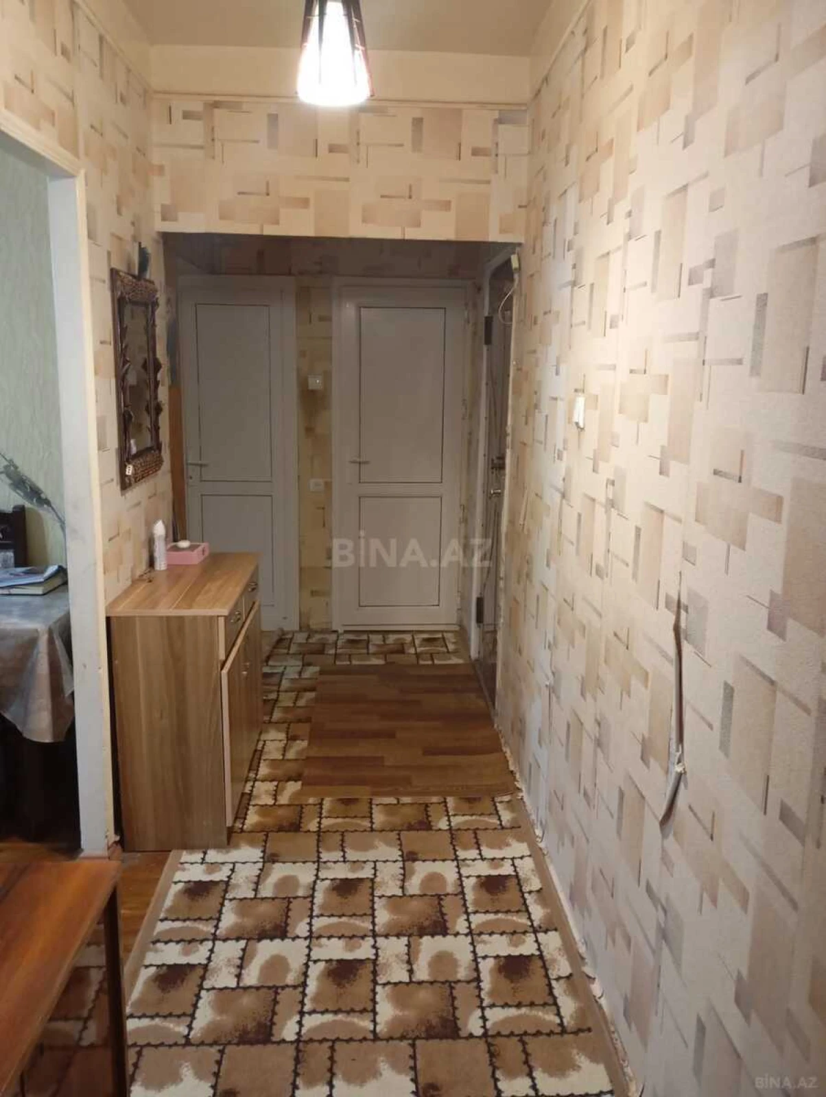 Satılır 2 otaqlı mənzil 65 m²