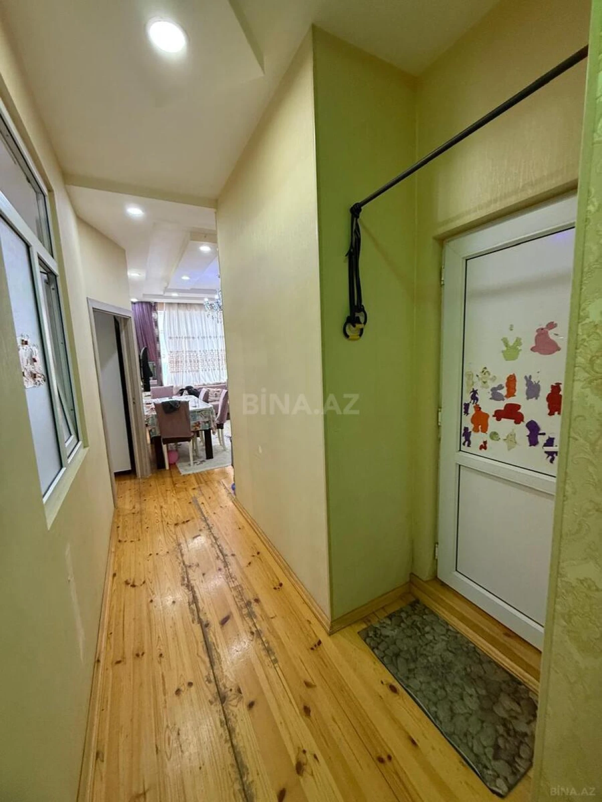 Satılır 3 otaqlı mənzil 63 m²