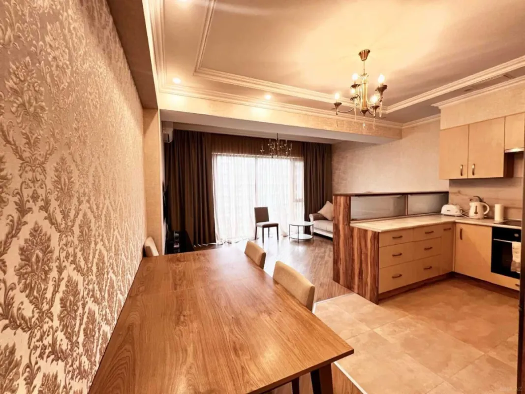 Kirayə verilir 2 otaqlı mənzil 70 m²