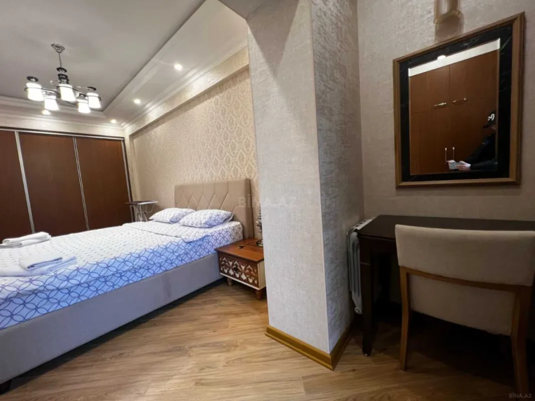 Kirayə verilir 2 otaqlı mənzil 70 m²