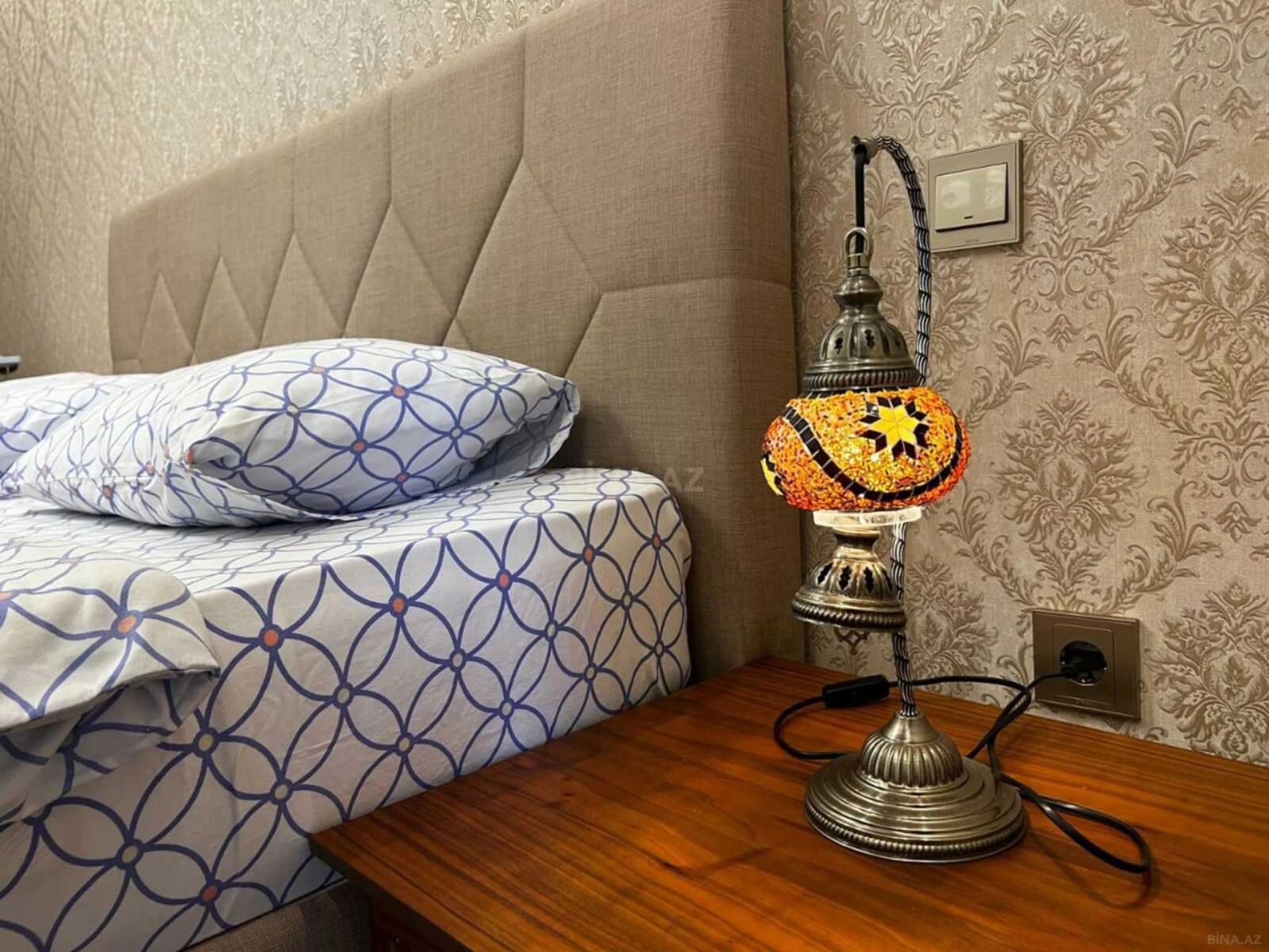 Kirayə verilir 2 otaqlı mənzil 70 m²