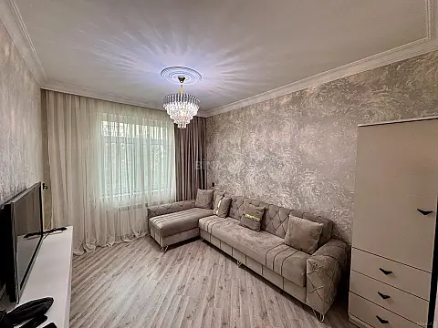 Satılır 3 otaqlı mənzil 80 m² — Bakı, Həzi Aslanov qəs. 3 otaq 80.00 m²