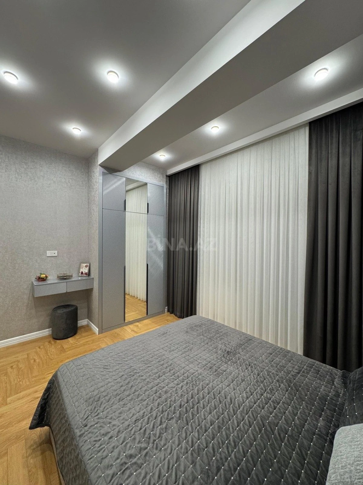 Satılır 3 otaqlı mənzil 100 m²