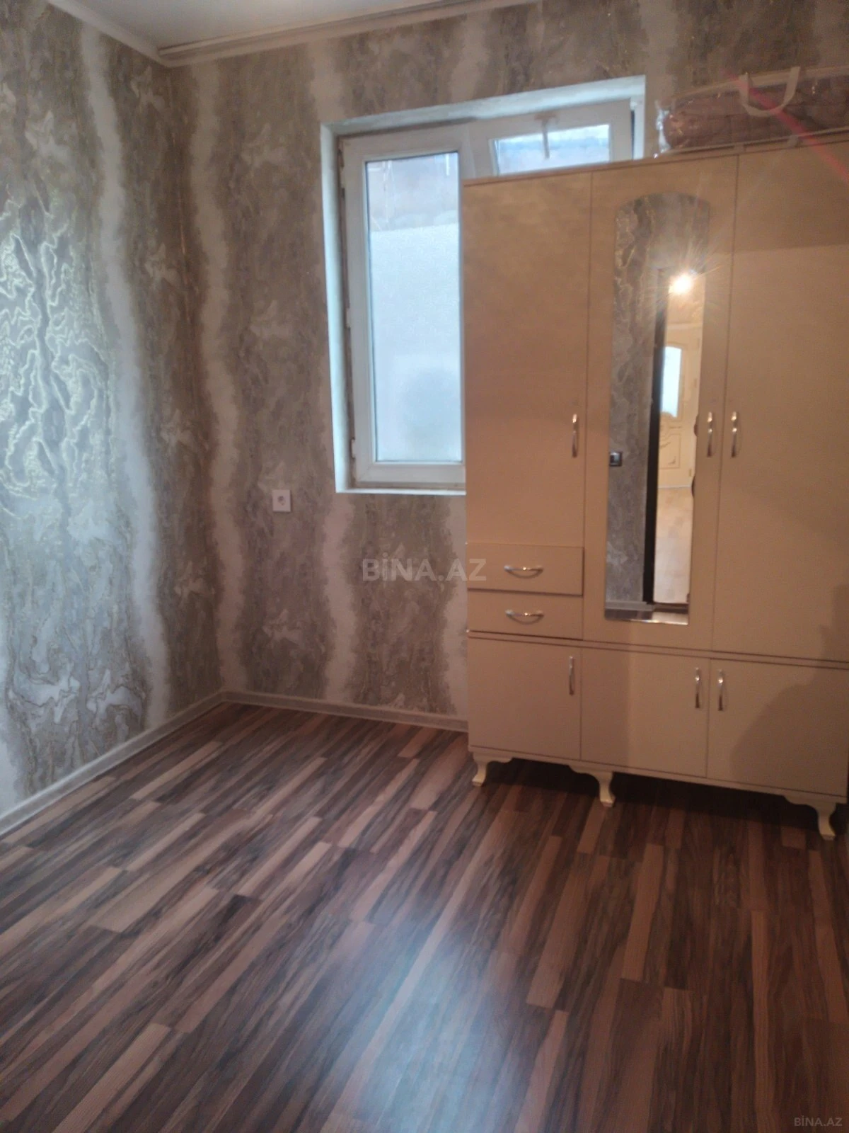 Satılır 2 otaqlı mənzil 50 m²