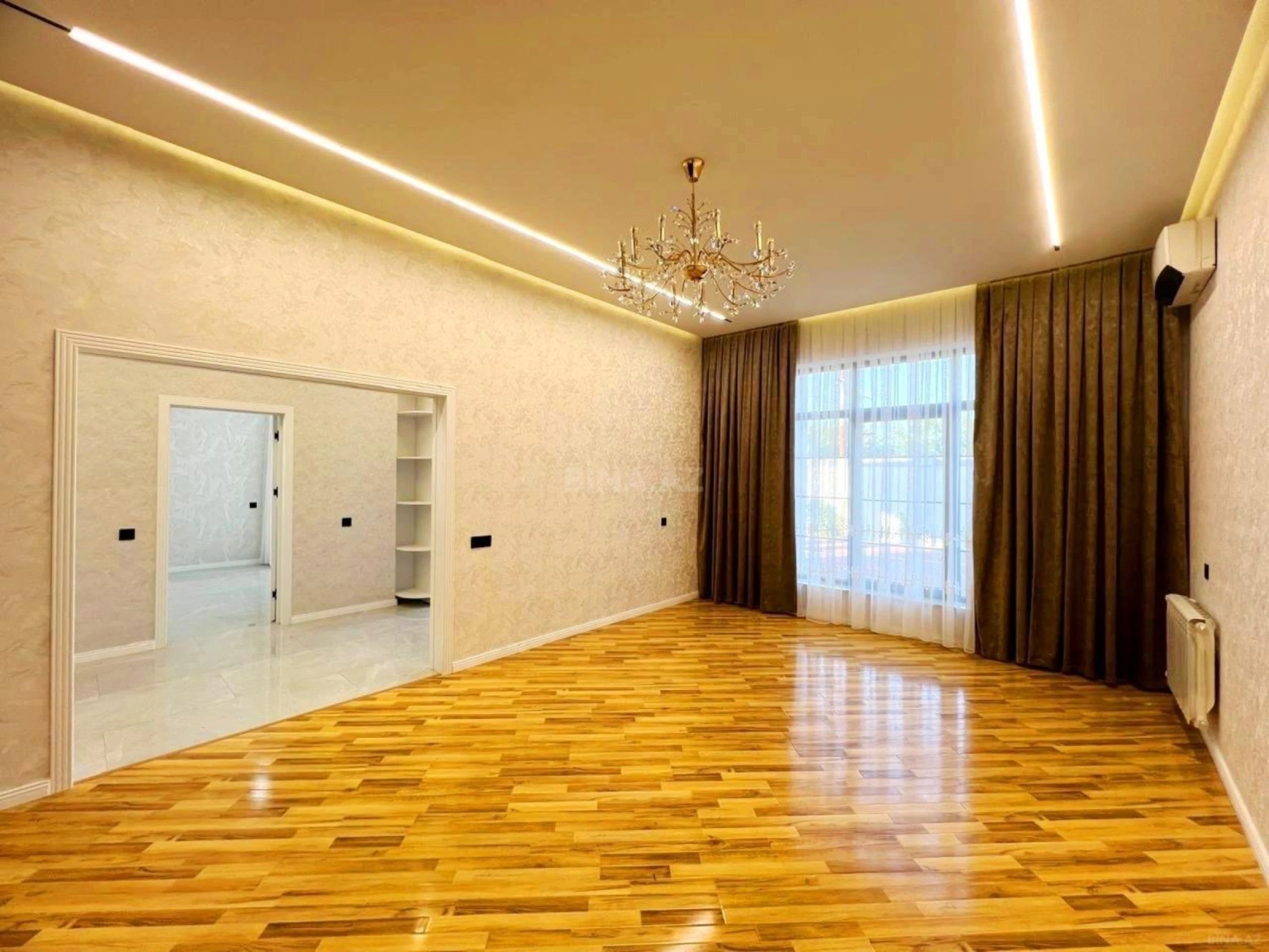 Satılır 4 otaqlı həyət evi 205 m²