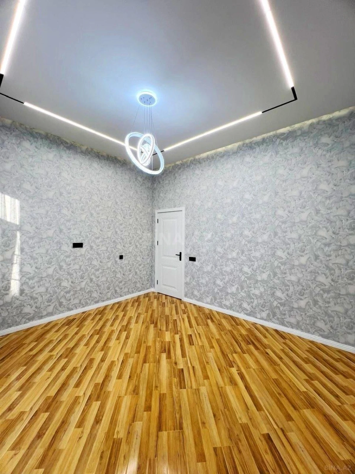 Satılır 4 otaqlı həyət evi 205 m²