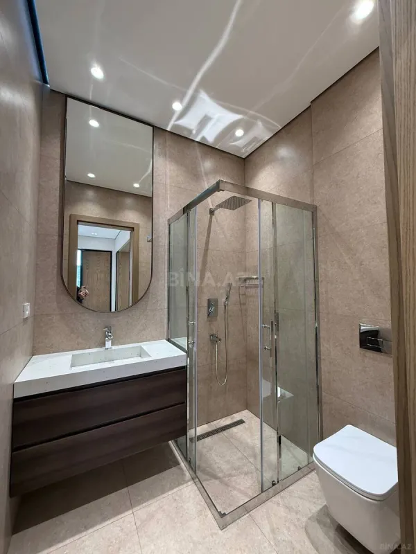 Satılır 5 otaqlı həyət evi 290 m²