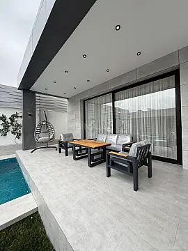 Satılır 5 otaqlı həyət evi 290 m²