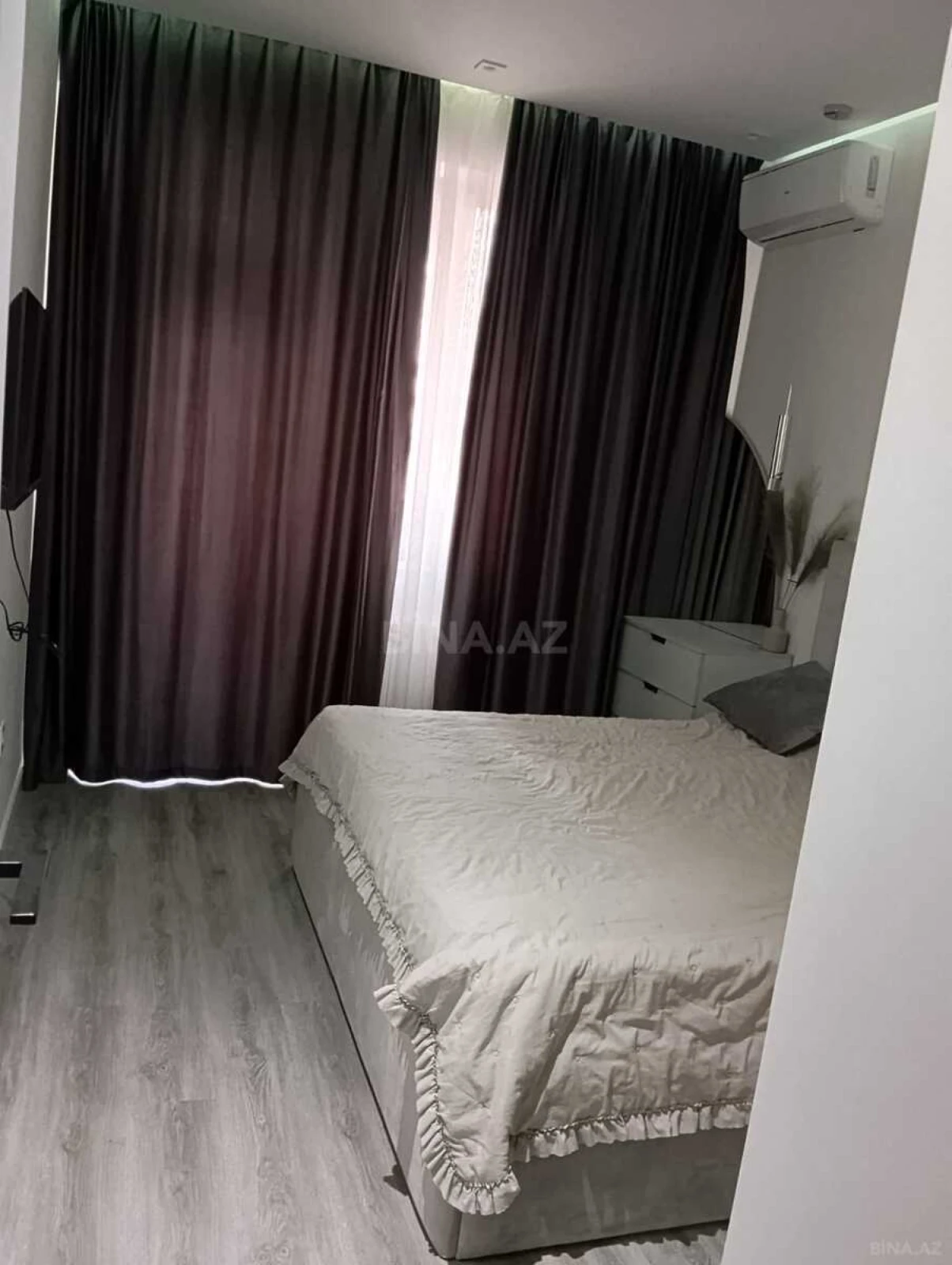 Satılır 2 otaqlı mənzil 60 m²