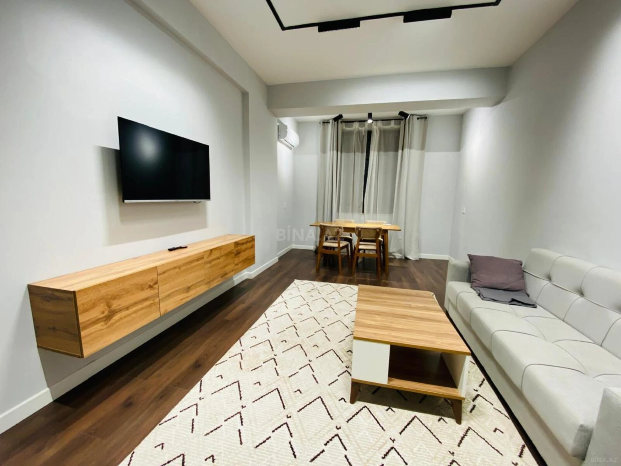 Satılır 2 otaqlı mənzil 60 m²