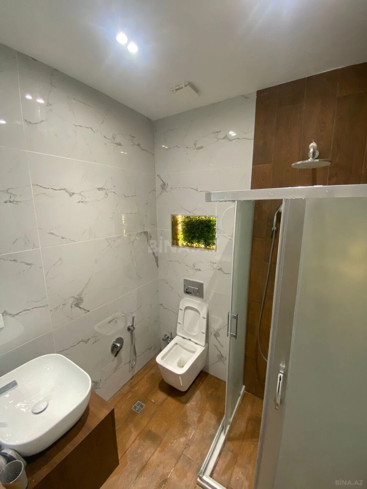 Satılır 2 otaqlı mənzil 60 m²